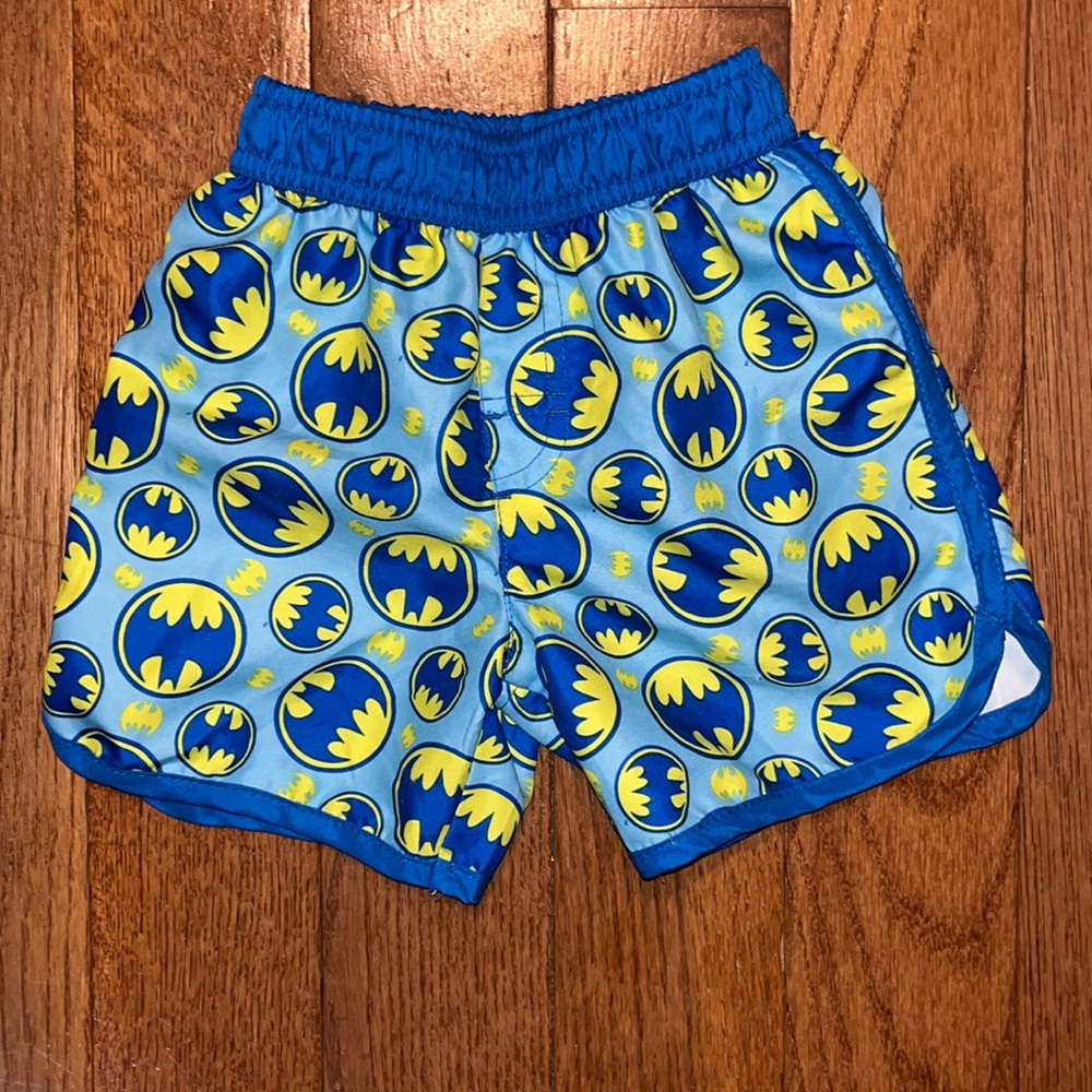 Batman 🦇 boys swim trunks size 18m